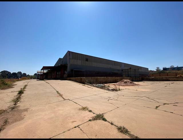 13,000M² WAREHOUSE FOR SALE IN TECHNIKON